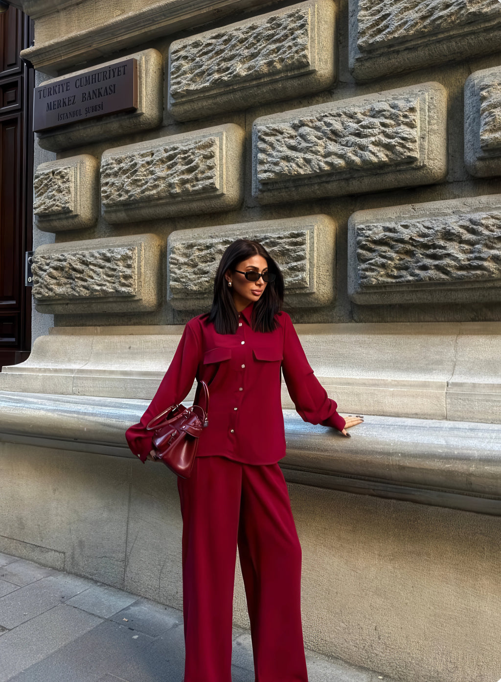 Conjunto rojo